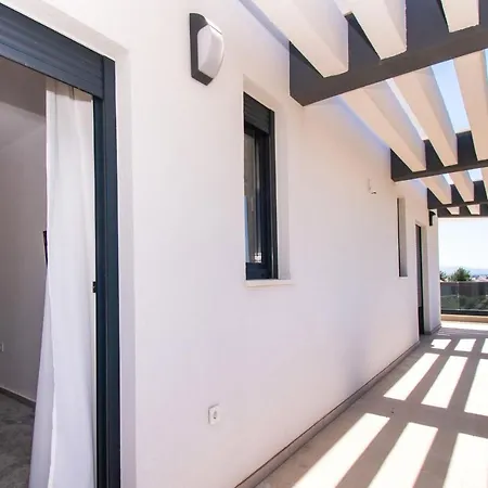 Neva Holiday home Vodice