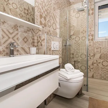 Neva Holiday home Vodice